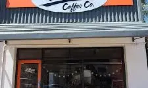 HeBrews Cafe